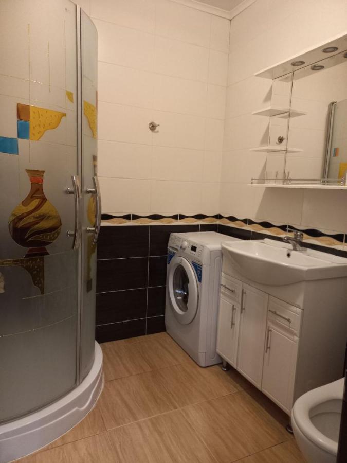 Дворівневі апартаменти на площі Ринок Львів Екстер'єр фото